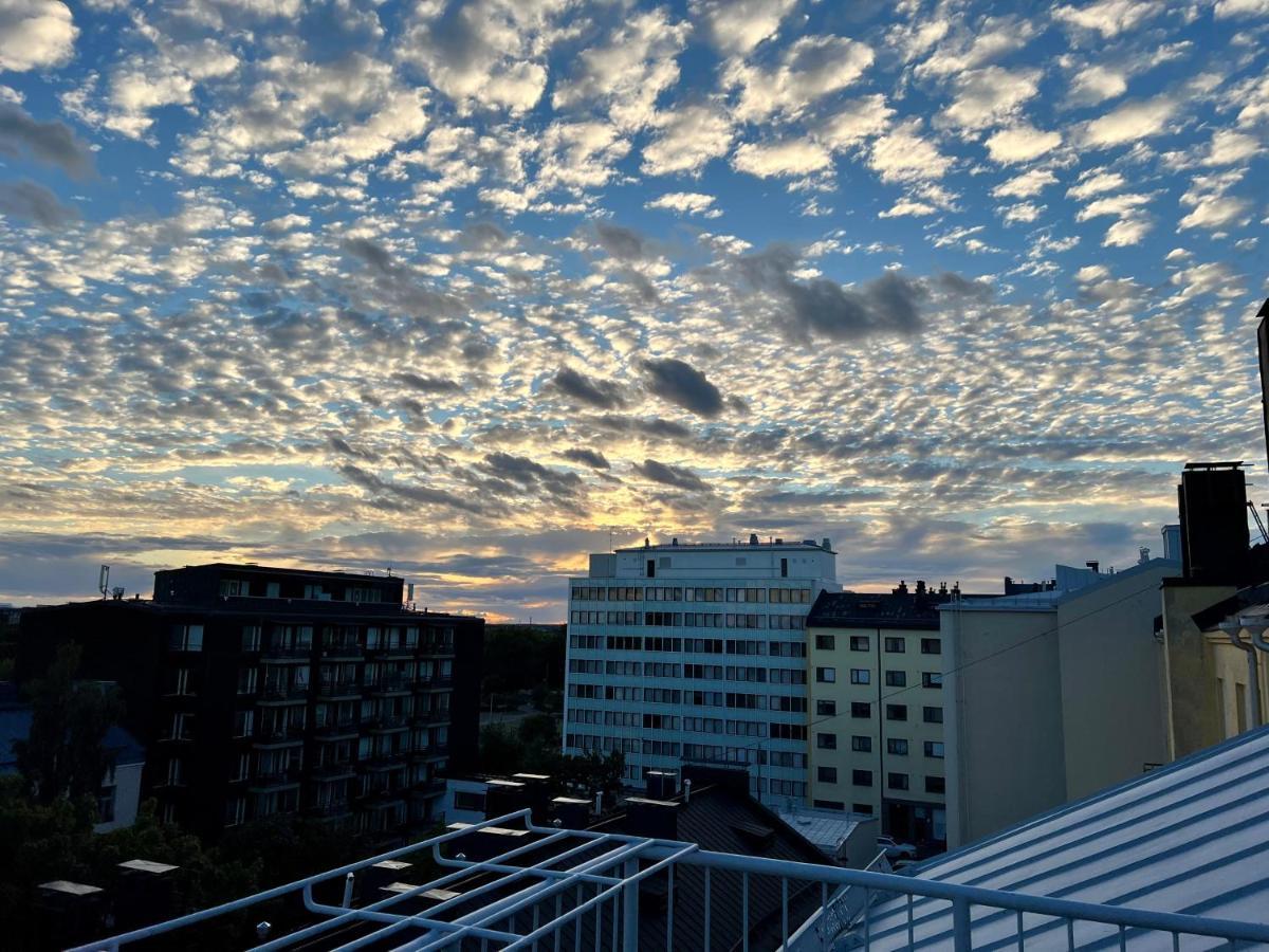Charming Central Apartment Helsinki Bagian luar foto